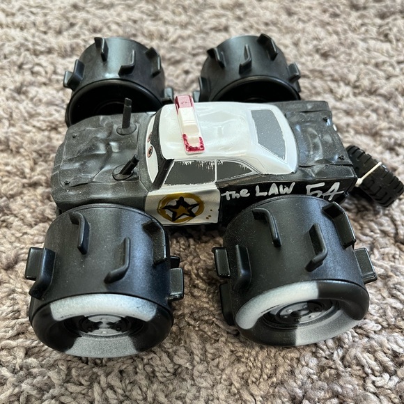 Disney/pixar lighting McQueen toy cars - Picture 8 of 12